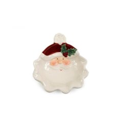 Add some Christmas cheer to your table with our jolly Santa Plate! 