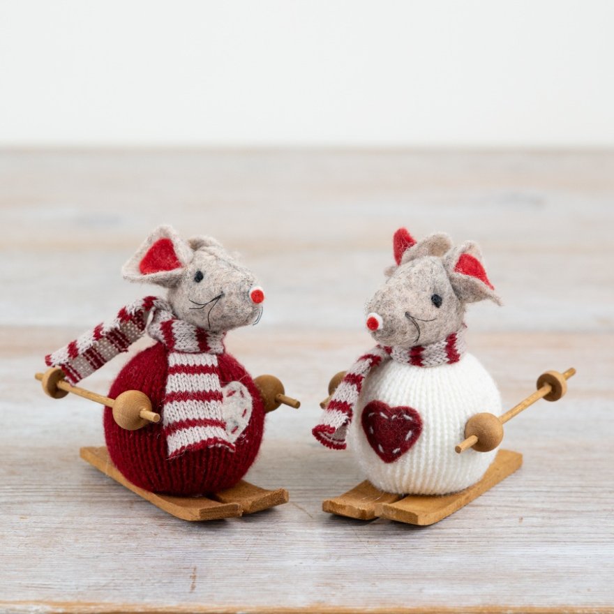 2/a Red & White Skiing Mice Deco, 8cm 