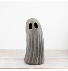 get spooked pout with this stylish ghost decoration 