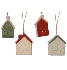 4/A Porcelain House Deco, 7.2cm 