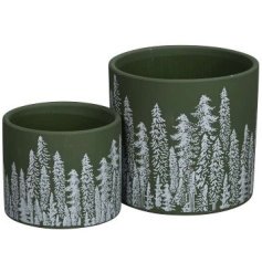 A set of 2 richly coloured green planters with an attractive forest design. 