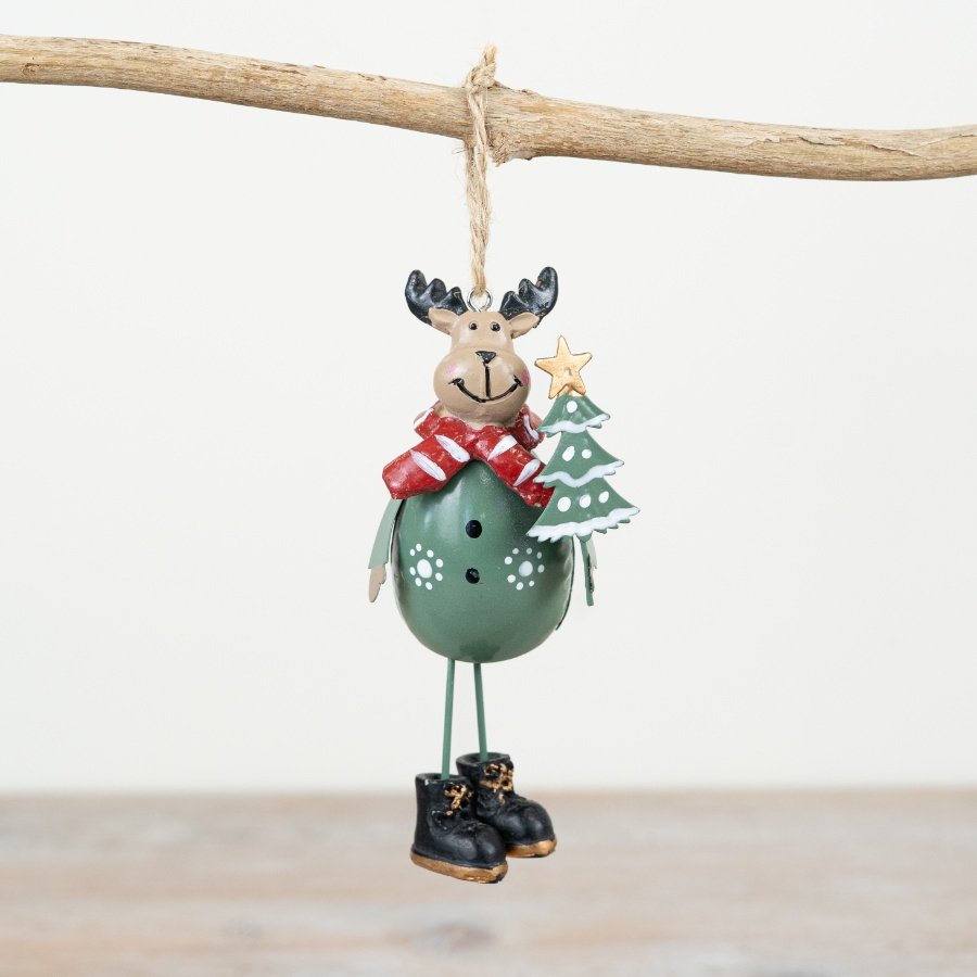 Add a touch of festive charm to the home with this adorable traditional metal reindeer hanger.