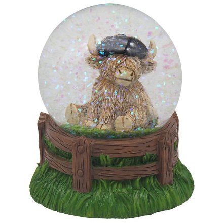 Water Glitter Globe Highland Cow Cap 