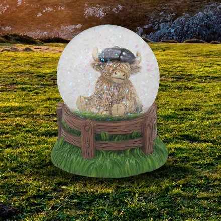 charming highland cow glitter globe 