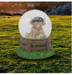 charming highland cow glitter globe 