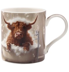 Bathe like a Scottish gentry with our Highland Cow Bubble Bath Mug! 