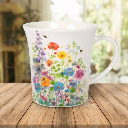 Sip in style with our Portfolio Floral Meadow Mug – the perfect blend of nature and elegance! 