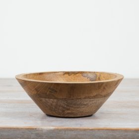 Elevate your dining experience with our beautiful wooden bowl. Upgrade your tableware now!