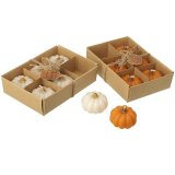 Spice up your autumn decor with our Pumpkin Candles 2sets Mix - the perfect blend of cozy and spooky!