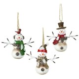 Bring festive charm to your Christmas tree with these Snowmen hangers 