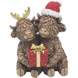 Deck the heifers with our festive Highland Cow Couple! 