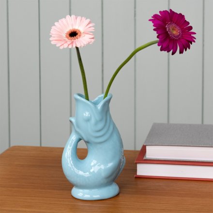 A gorgeous fish vase in a cooling aqua blue colour tone. 