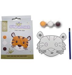 Create your own wild masterpiece with the Zooniverse Tiger Paint Your Own Diy Suncatcher kit - the perfect activity 