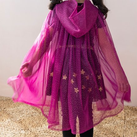Play dress up with little ones with this beautiful dark pink cape from REX.