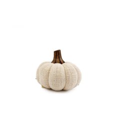 Get ready for fright night with our 9x9cm Pumpkin Deco 