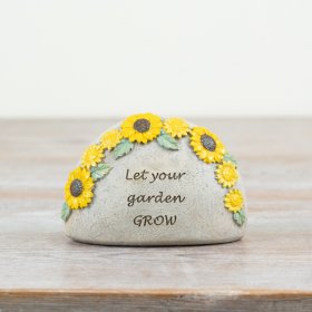 Illuminate your garden with the sturdy Let Your Garden Grow Stone Plaque.