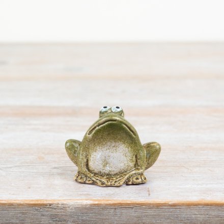 Celebrate spring with our adorable Frog Ornament in Reactive Green. 