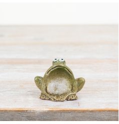 Celebrate spring with our adorable Frog Ornament in Reactive Green. 