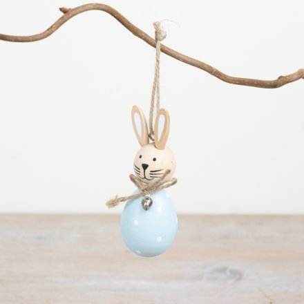 Bring charm and whimsy to any room with this adorable rabbit-shaped hanger.