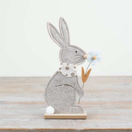 27cm Felt Bunny Holding Daisy