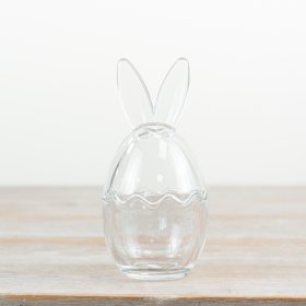 Beautiful glass jar ideal for holding delicious Easter goodies!