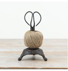 Keep your workspace neat with this compact String Tidy & Scissors set 