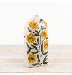 Beautiful vase with delicate floral design, perfect for showcasing your favourite blooms.
