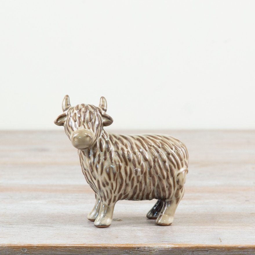 Standing Cow Ornament, 11.2cm