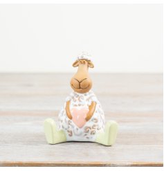 A beautiful spring piece to enhance your displays.