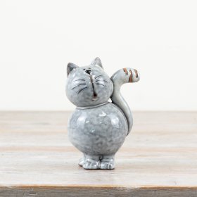 Stylish grey cat ornament for a sleek, modern touch to your décor.
