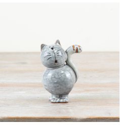Glossy cat ornament in a natural grey shade with a sleek finish.