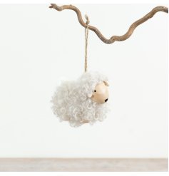 Create a Spring look in the home with this cute sheep decoration hung by jute twine. 
