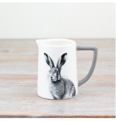 Sleek hare pitcher w/ gray handle - perfect for serving drinks in style!