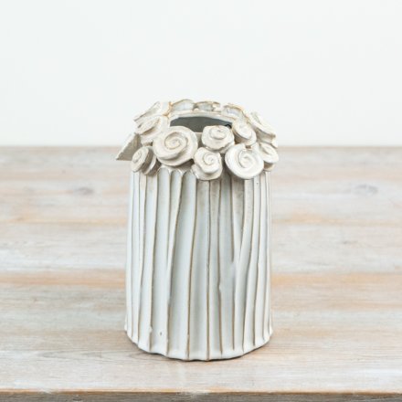 a charming flower design vase 