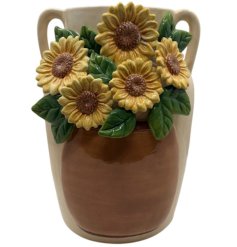 This gorgeous vase is boasting with character and fullness.