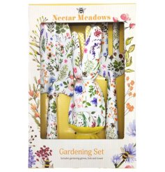 Discover the joy of gardening with Nectar Meadows Gardening Gift Set. Ideal for passionate gardeners!