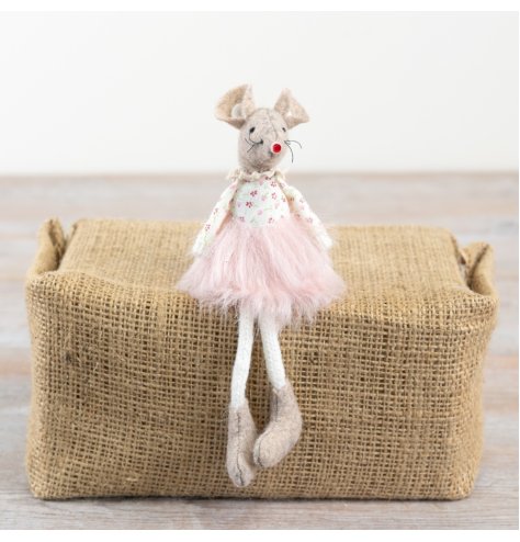 Introducing a stunning and refined mouse - a must-see beauty!