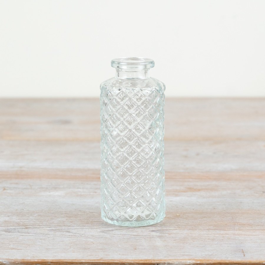 Transparent vase with decorative patterns