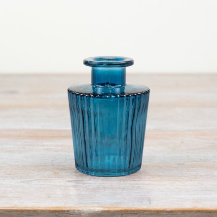 Introducing our latest Ribbed Glass Bud Vase 
