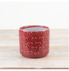 stylish red heart small planter 