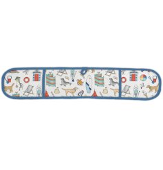 Keep your hands safe and add a coastal vibe with this stylish oven glove.