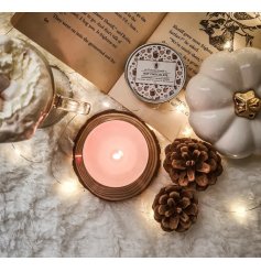 A beautiful tin candle with rich, warm hot chocolate fragrance.