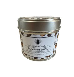 Enjoy cosy autumn vibes with this pumpkin-scented candle in a charming illustrated tin.