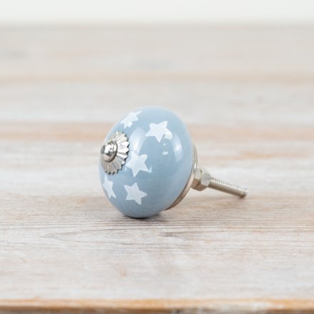 Enhance your space with these stylish Silver Ceramic Knobs for a refined, elegant touch.