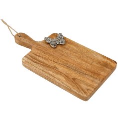 Add a charming touch to your home with this 30cm wooden tray