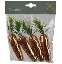 a stylish set of 4 carrot hangers 