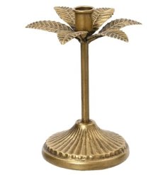 Elegant iron candleholder with a timeless design
