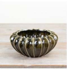 Create a calm and serene space with this statement pod bowl vase in a delightful olive green colour tone