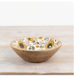 A chic, hand finished mango wood bowl with enamel centre. Featuring a bright and bold sunflower pattern.
