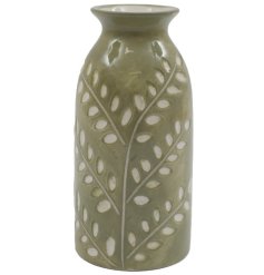 a charming leaf design bottle vase 